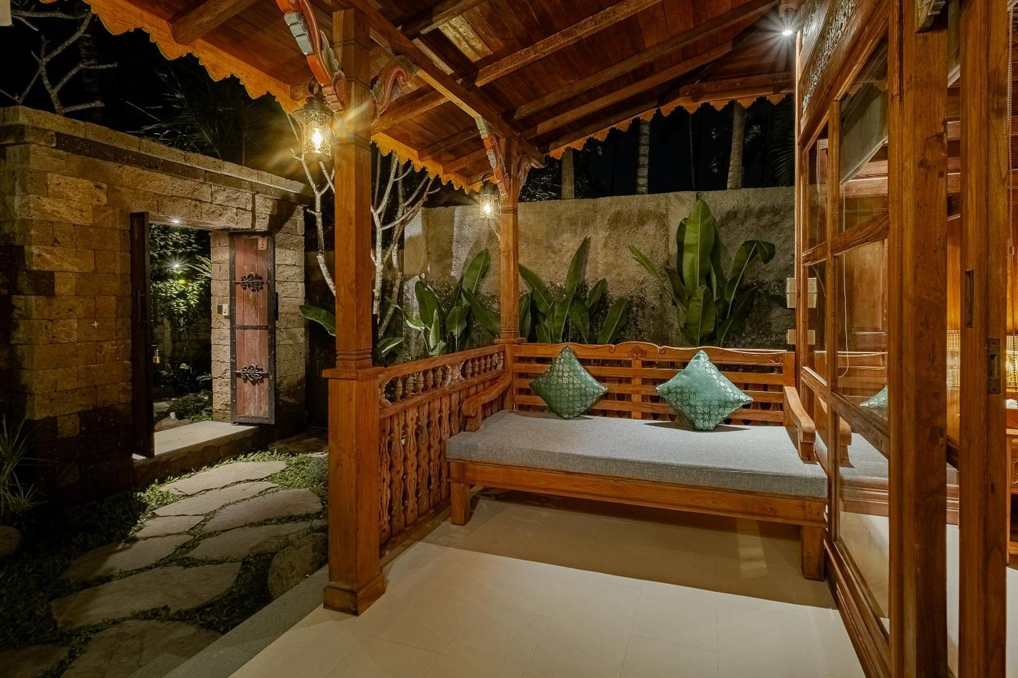 Uddhara Ubud Villa Buitenkant foto